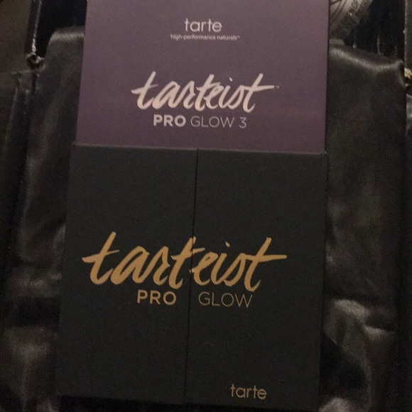 6-Shade Cheek palette - Picture 2 of 3